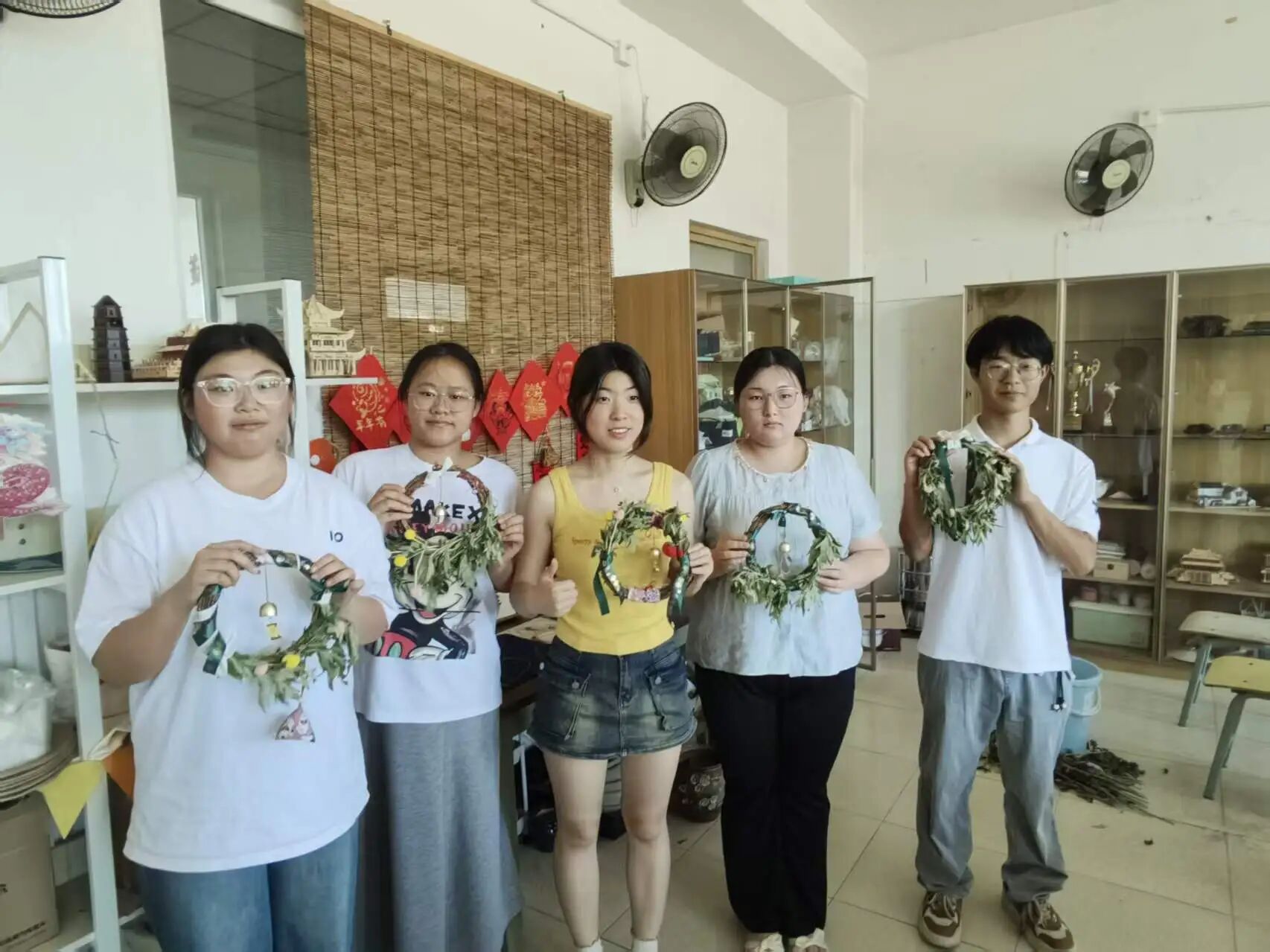 让青年学子沉浸式体验传统节日魅力