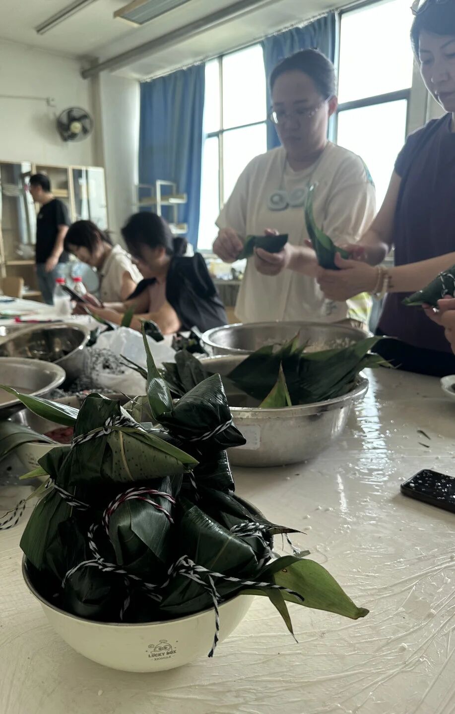 活动以天然茶叶